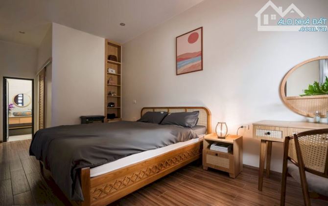 BÁN NHÀ TỪ HOA, CÓ SÂN RỘNG, GẦN HỒ TÂY, TẶNG NỘI THẤT 14,3 TỶ