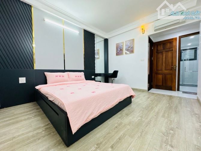 Hiếm! Nhà mới Bạch Mai HBT 40m x 5 Tầng Lô Góc Full Nội Thất Giá 8,38 Tỷ