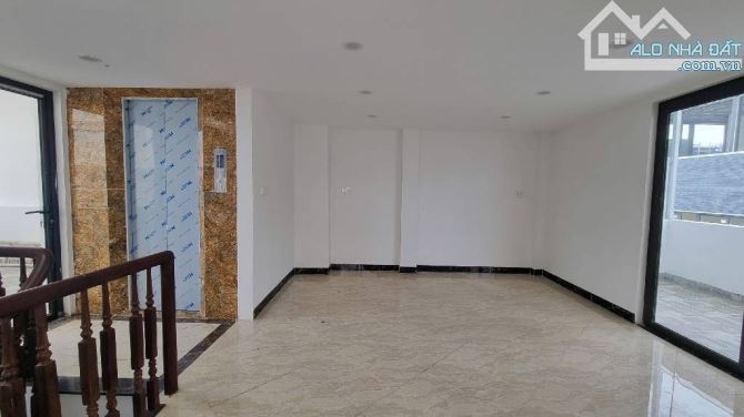 SIÊU PHẨM HOÀNG QUỐC VIỆT DT50M2, THANG MÁY, Ô TÔ, KINH DOANH, GIÁ 21 TỶ CÓ TL