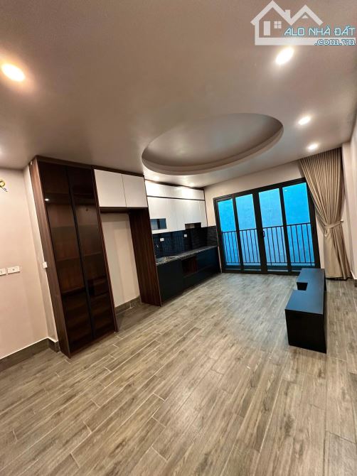 BÙI HUY BÍCH – 6 TẦNG THANG MÁY – Ô TÔ ĐỖ CỬA – NHỈNH 9 TỶ