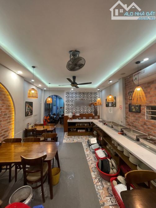 92mx2 tầng-Mặt Phố LẠC LONG QUÂN-TÂY HỒ-Kinh Doanh Cực Đỉnh. Giá:36.5 tỷ