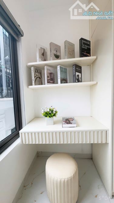 Bán Nhà Dòng Tiền CCMN Phân Lô Hoàng Văn Thái 7 Tầng 23 Phòng Cao Cấp Mặt Tiền 8,4M (ÔTô)