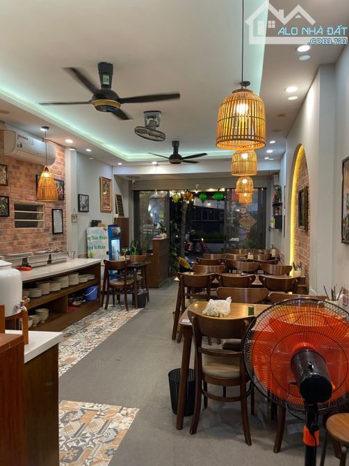 92mx2 tầng-Mặt Phố LẠC LONG QUÂN-TÂY HỒ-Kinh Doanh Cực Đỉnh. Giá:36.5 tỷ