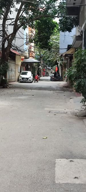 PHÂN LÔ, HƠN 15 TỶ– BÁN NHÀ HOÀNG VĂN THÁI, 48m2x3T LÔ GÓC – Ô TÔ TRÁNH, KINH DOANH.