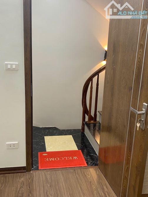 BÁN NHÀ 5 TẦNG XÂY MỚI HOÀN TOÀN - SÁT VÁCH TIMECITY -LÕI HAI BÀ TRƯNG - GIÁ 8,1 TỶ