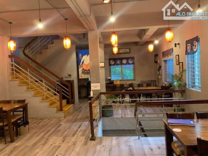 MẶT PHỐ PHAN CHU TRINH* HOÀN KIẾM ,VỈA HÈ ĐÁ BÓNG,3 THOÁNG ,KINH DOANH SẦM UẤT,65M*6 TẦNG - 1