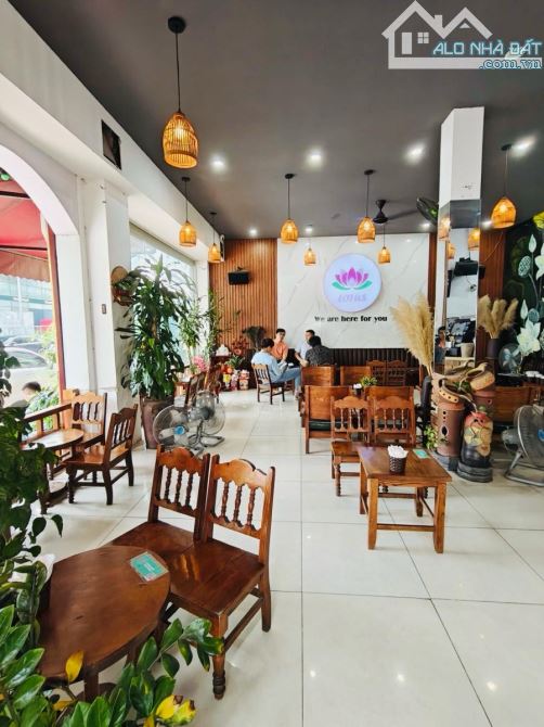 Ngõ phố Trường Chinh, oto tránh đỗ, vỉa hè KD, mặt tiền 8m, 2 thoáng, DT 20tr - 66m*6T