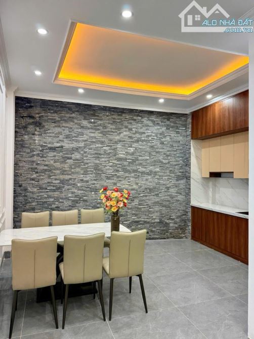 NHÀ ĐẸP-VƯƠNG THỪA VŨ-44Mx5TẦNG-MT4M-THANG MÁY-2THOÁNG TRC SAU-NHÀ ĐẸP FULL NỘI THẤT-13TỶ