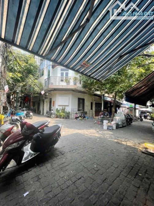 BÁN ĐẤT TẶNG NHÀ 2TẦNG TRẦN NHẬT DUẬT HOÀN KIẾM DT 94M NHỈNH 30TỶ KINH DOANH DÒNG TIỀN