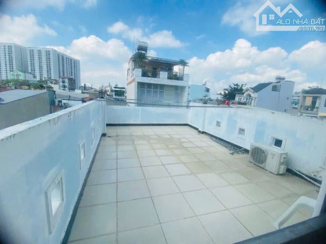 BÁN NHÀ TRƯỜNG CHINH QUẬN 12 - 3 TẦNG 108M2 HXH - GIÁP TÂN BÌNH - 7. TỶ - 2