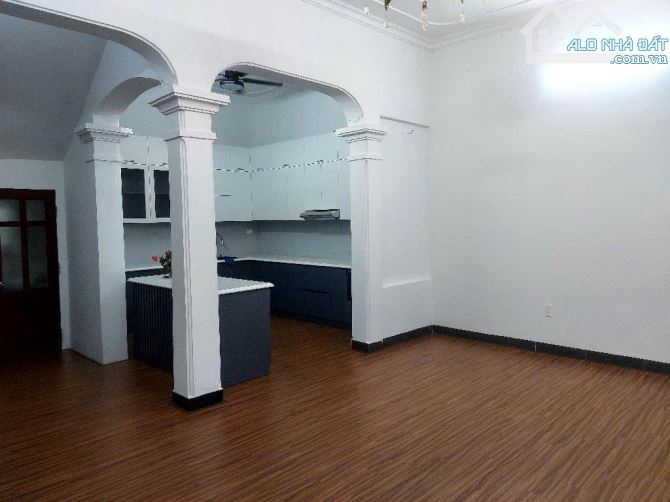 TỨ LIÊN – TÂY HỒ. BIỆT THỰ 85M² x 5 TẦNG–– 11 PHÒNG NGỦ.