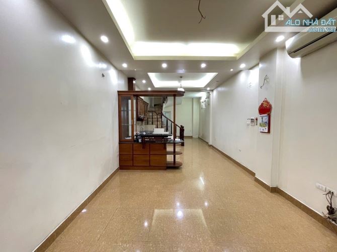 Minh Khai, giá đầu tư, lô góc 2 mặt ngõ, gần phố, sáng thoáng - 55m 4 tầng dưới 10 tỉ