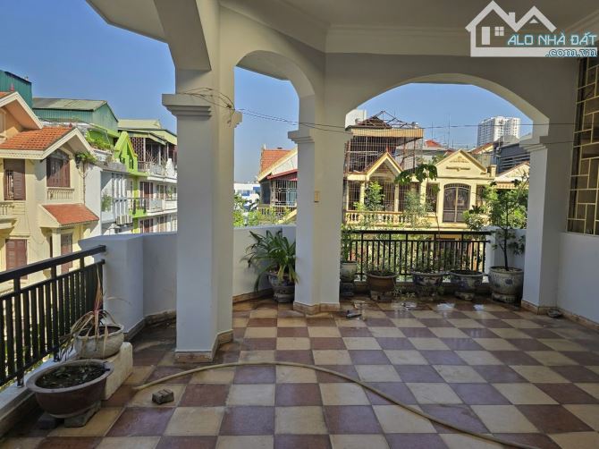 LK LÔ GÓC – 3 THOÁNG – KĐT ĐẠI KIM - Ô TÔ TRÁNH - KINH DOANH. DT 60m2, 4T, GIÁ 22.8 TỶ