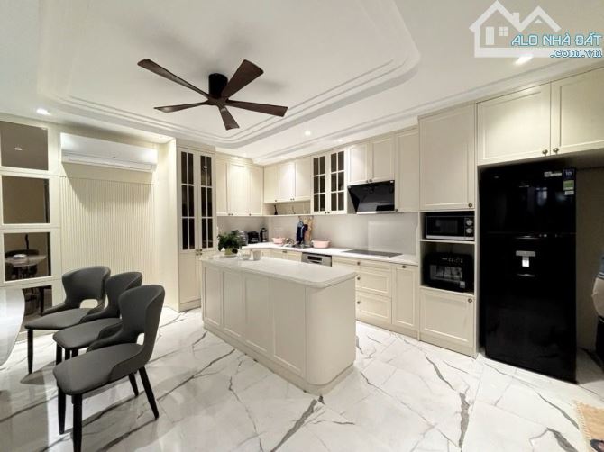 Bán nhà mới phố Triệu Việt Vương 53m, 6 tầng, thang máy, giá nhỉnh 22tỷ