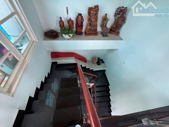 1️⃣ 97m² – NGANG 8M – NHÀ 3 TẦNG + HẦM – VÀO Ở NGAY ĐÓN TẾT – GIÁ 9.9 TỶ - 4