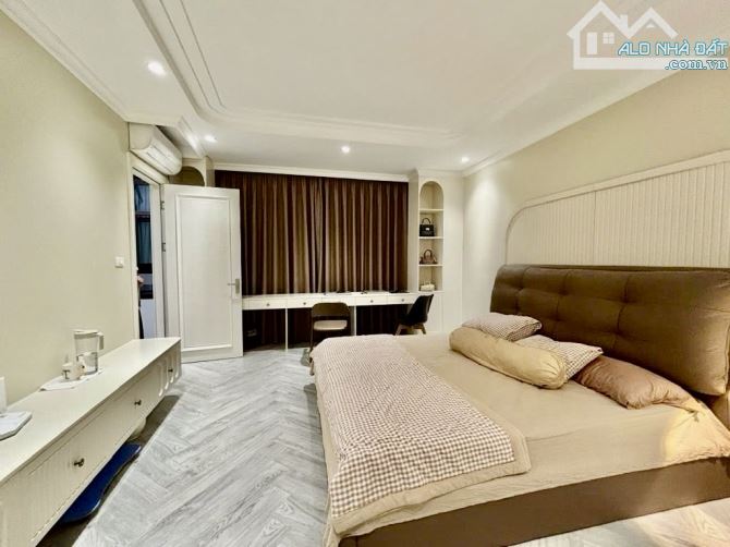 Bán nhà mới phố Triệu Việt Vương 53m, 6 tầng, thang máy, giá nhỉnh 22tỷ