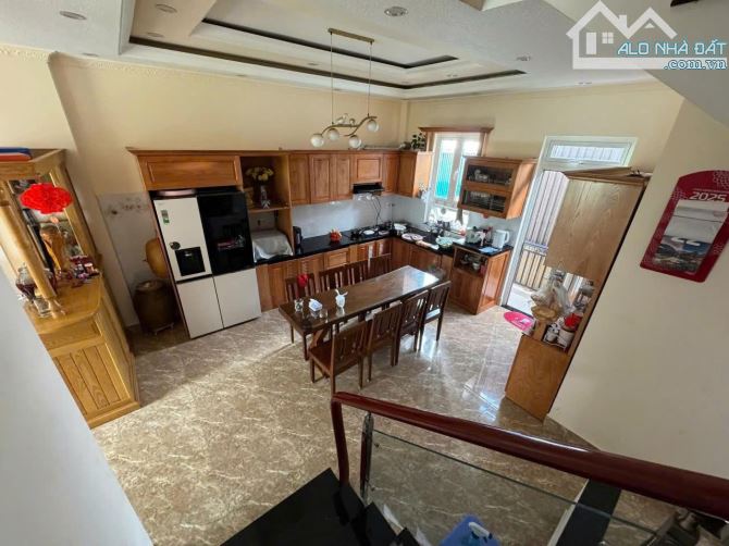 1️⃣ 97m² – NGANG 8M – NHÀ 3 TẦNG + HẦM – VÀO Ở NGAY ĐÓN TẾT – GIÁ 9.9 TỶ - 6