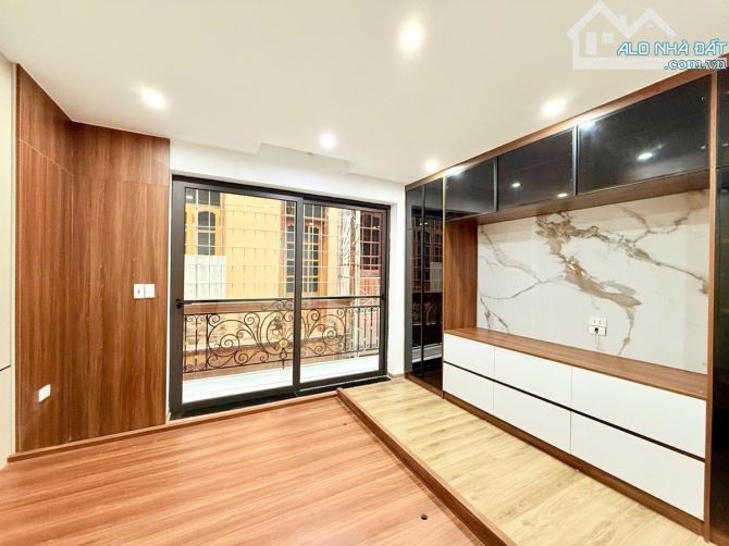 NHÀ ĐẸP-VƯƠNG THỪA VŨ-44Mx5TẦNG-MT4M-THANG MÁY-2THOÁNG TRC SAU-NHÀ ĐẸP FULL NỘI THẤT-13TỶ