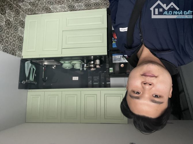 CHDV Minh Khai - trước nhà 5m, 3 mặt thoáng, không ngoặt ra phố - 12.x tỉ 50tr/tháng