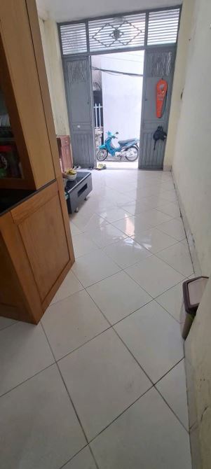 NHÀ DÂN XÂY 3 TẦNG 1 TUM - SỔ RIÊNG - GIÁ ĐẦU TƯ