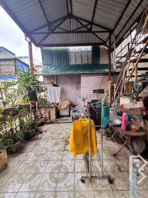 5 tầng đường Hai Bà Trưng – 58m chỉ 15.9 tỷ - MẶT TIỀN RỘNG THOÁNG, SĐCC