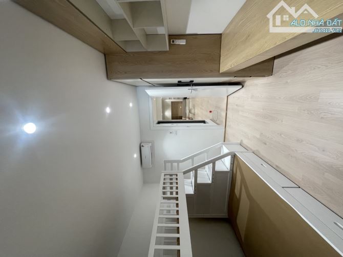 TT TẦNG 2 - LÔ GÓC - PHỐ NGUYỄN QUÝ ĐỨC - 3PN + WC+ PK - NHỈNH 4x TỶ - Ở NGAY