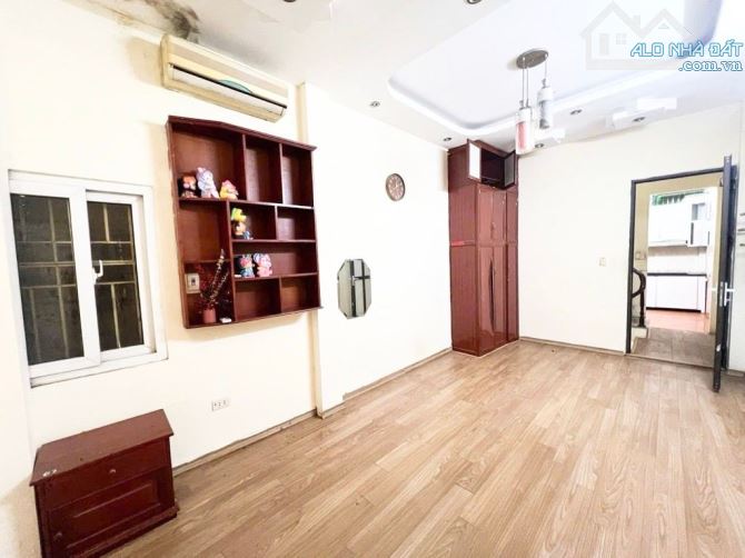 Nhà Kim Ngưu,Hai Bà Trưng-Oto-Kinh Doanh- Vỉa Hè- 55m2x5 tầng- 2 Thoáng - 13.6 tỷ