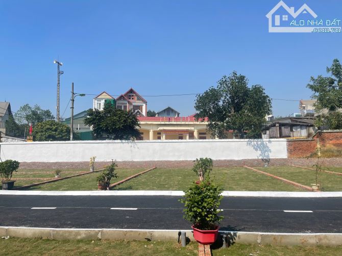 BĐS PHỐ CHÙA THÔNG THỊ XÃ SƠN TÂY