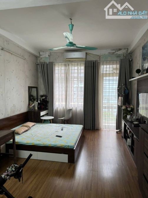 PHỐ CỔ HÀNG GAI - HIẾM NHÀ BÁN LÔ GÓC GIÁ 30 TỶ, 35m x3T. KINH DOANH ĐỈNH