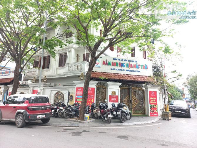 BÁN ĐẤT MẶT PHỐ TRẦN THÁI TÔNG - VỈA HÈ 7M - DT 130m - MT 8M - XÂY TÒA TUYỆT ĐẸP