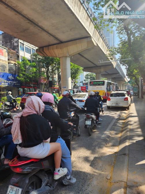 Bán gấp nhà mặt phố Xuân Thuỷ - Cầu Giấy Hà Nội