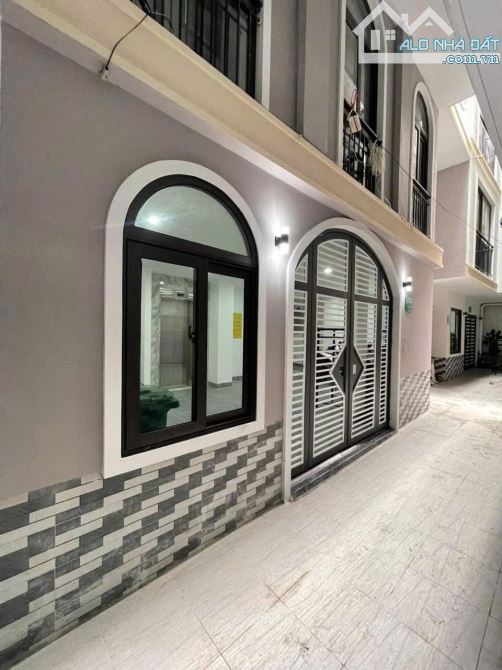 Bán Nhà Dòng Tiền Vũ Tông Phan 7 Tầng 15 Phòng Khép Kín Full Đồ ( Ô Tô Đỗ Cửa )