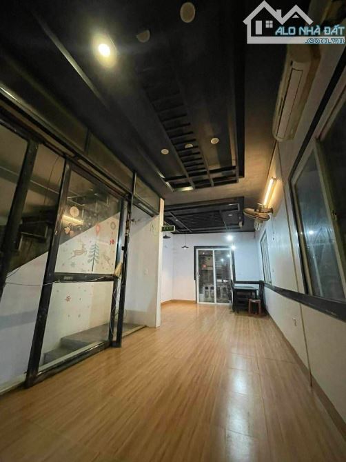 Khẳng định đẳng cấp chủ nhân khi sở hữu nhà mặt phố Thi Sách, 99m2, mặt tiền 4.5m, 42 Tỷ