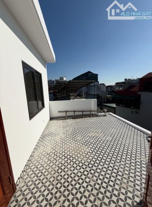 Võ Thị Sáu – 39.2m² – Lô góc 2 thoáng – 5 tầng – 3 ngủ khép kín – Chào 7.79 tỷ