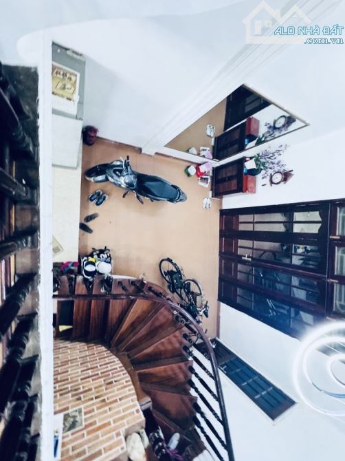 HOÀNG QUỐC VIỆT - LẠC LONG QUÂN - 66M - 4 TẦNG - 30M RA PHỐ - 2 THOÁNG - CẠNH HỒ TÂY