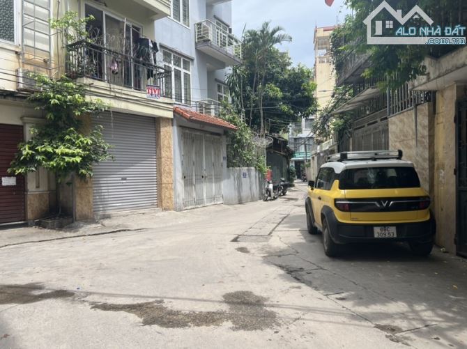 Bán nhà riêng phân lô phố Yên Lạc, Hai Bà Trưng 60m2, 6 tầng thang máy, giá 15.6 tỷ.