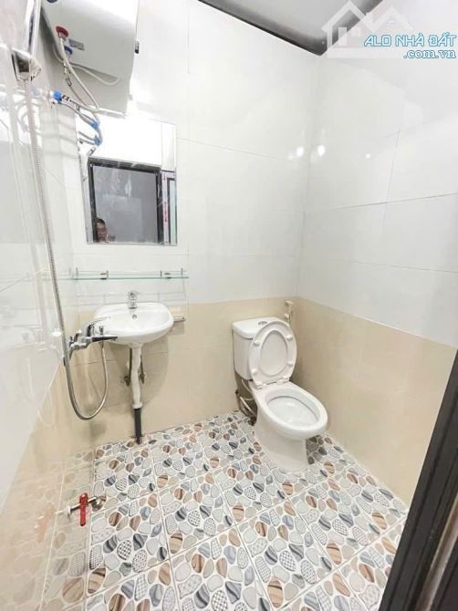 KHƯƠNG TRUNG 100M2 4 NGỦ CHỉ 4đ