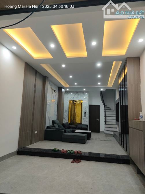 Bán gấp giá rẻ Đỗ Ngọc Du 44m, 5 tầng, mặt tiền 2.7m, 10.2 tỷ Hai Bà Trưng.