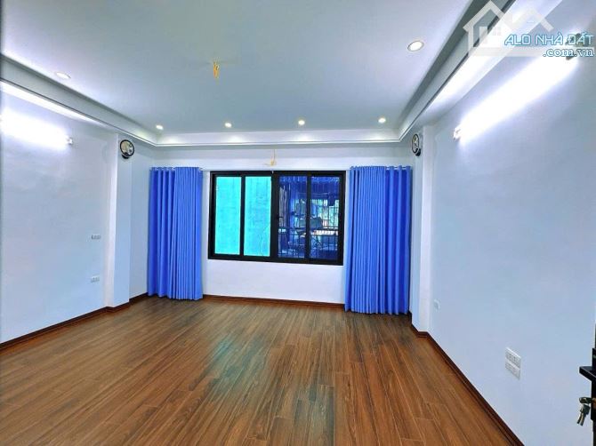 ĐỐNG ĐA – TRUNG PHỤNG – 40M- 6 TẦNG THANG MÁY – FULL NỘI THẤT – NỞ HẬU – GẦN XÃ ĐÀN