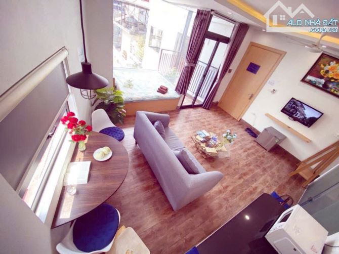 Bán nhà Đại Cồ Việt, ô tô đỗ cửa, 3 bước ra công viên, gần khu Bách Kinh Xây, thang máy