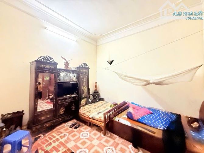 BÁN NHÀ ĐỘI CẤN BA ĐÌNH DT 52 M CHỈ CÓ 8TỶ GIÁ ĐÂU TƯ VỊ TRÍ SIÊU ĐẸP GẦN PHỐ HIẾM NHÀ BÁN