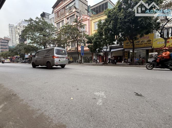 bán 2 MẶT PHỐ MINH KHAI và Mặt Phố DƯƠNG VĂN BÉ 130m2 Mt 8m Vỉa hè 7m