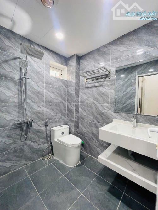 VÂN HỒ 3 80m2-MT 7,6m-THANG MÁY GIÁ 21,5TỶ CÓ TL