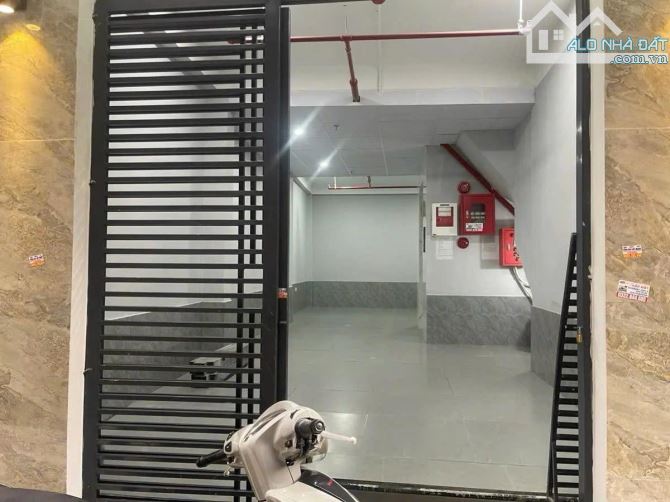 Bán CHDV Trần Đại Nghĩa - xây mới 58.1m 6 tầng thang máy - 2 mặt thoáng giá 11 tỉ