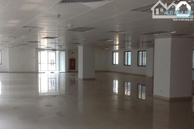 Cần tiền - bán cực gấp - bán toà văn phòng mặt phố Huế - 602m2 - 15 Tầng - MT 25m - 579 tỷ