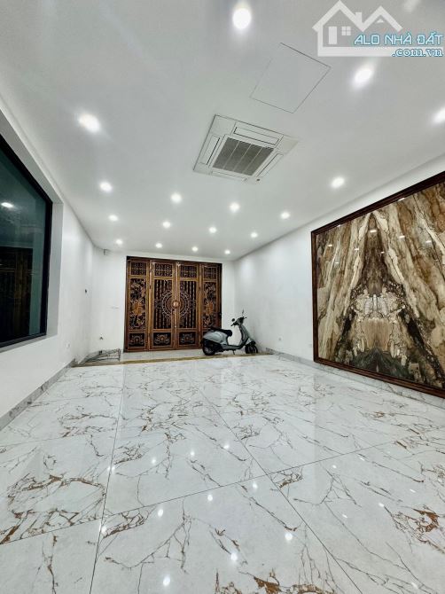 KĐT Định Công, diện tích 83m, 5tầng,MT 5m, Giá 42tỷ Hoàng Mai