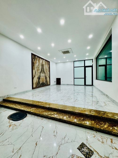 KĐT Định Công, diện tích 83m, 5tầng,MT 5m, Giá 42tỷ Hoàng Mai