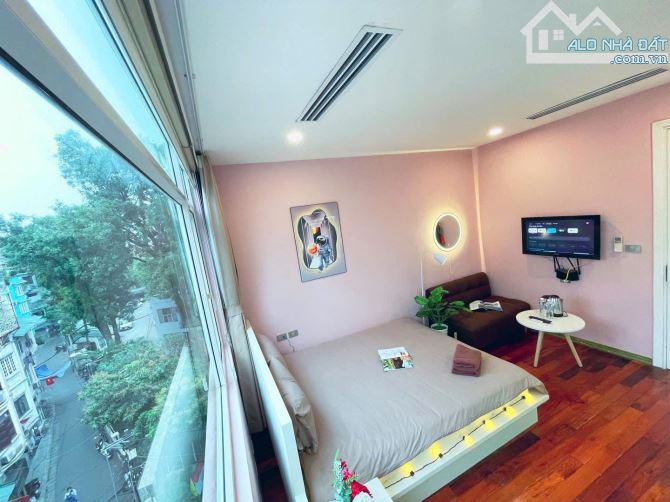 Bán nhà Đại Cồ Việt, ô tô đỗ cửa, 3 bước ra công viên, gần khu Bách Kinh Xây, thang máy