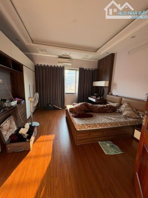 SIÊU VIP TỨ LIÊN 21 TỶ 70m 5T THANG MÁY MT5m NHÀ MỚI GẦN PHỐ LỚN KINH DOANH CÓ TL