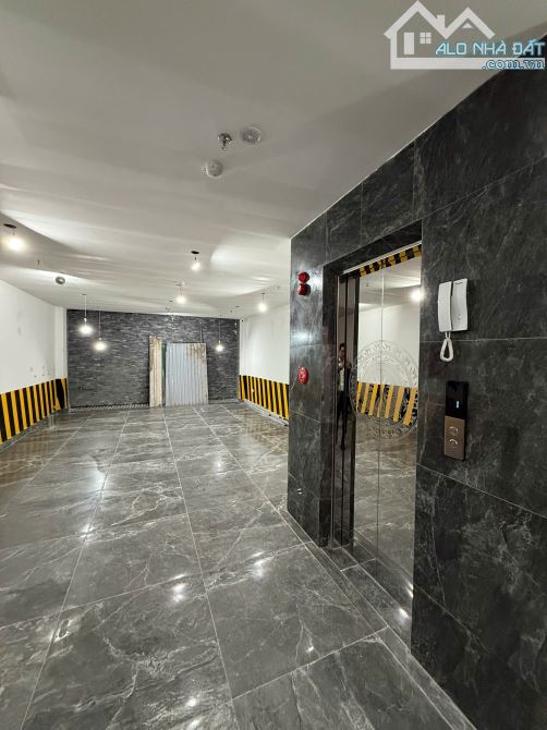 Bán Nhà Dòng Tiền CCMN Xã Đàn - Khâm Thiên 7 Tầng 24 Phòng Khép Kín Full Đồ